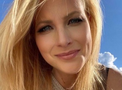 Hihetetlen, mennyit keresett tavaly Várkonyi Andrea Ez nagyon durva! NEM fogod elhinni mennyit keresett Várkonyi Andrea !ITT a pontos összeg : Hát sokmindenre fel voltunk készülve, de erre nem!