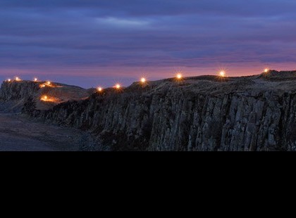 Elképesztő látvány - A hideg futkos a háton attól, ami vasárnap, Székelyföldön volt- Kivilágították Székelyföld határait és a Partiumban is meggyúltak az őrtüzek.