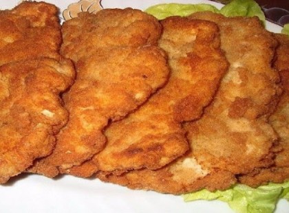 8000 forintot is elkérnek egy rántotthúsért, 115 ezret egy menüért Rácz Jenő séf éttermében ,parkolást nem biztosítunk  oldjad meg ahogy tudod! 