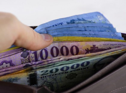Magyarországon 736 ezer forint a fiatalok átlagos megtakarítása