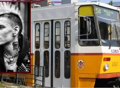 Durván beszólt a néninek a bunkó anyuka, ám a rocker srác reakciója mindent vitt!