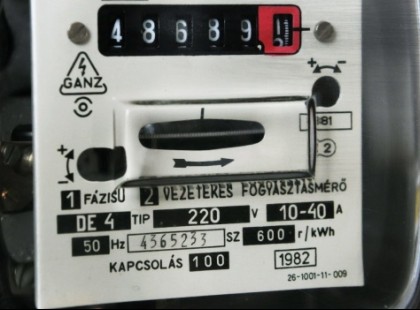 Sokan nem tudják de ez a 3 háztartási készülék fogyasztja a legtöbb áramot a lakásban