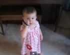 16 hónapos kislány beszélgetése apával. Az internet megőrül ezért a videóért!