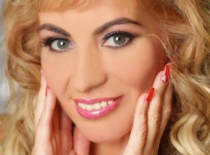 Így néz ki most Kiszel Tünde 63 évesen smink nélkül.Boldog szülinapot - küldjünk neki sok szívecskét <3