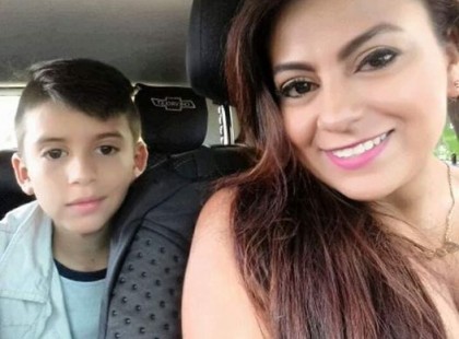 A halálba ugrott az adósságok elől az édesanya, a kezében a kisfia volt