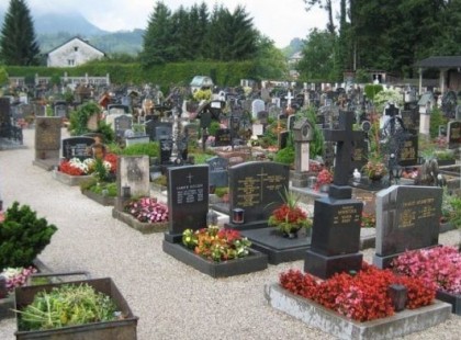 Figyelem! Változás jön minden sírhely megváltásánál, urnahelyek megváltásánál, parcellák megváltásánál! Minden családot érint! Ezek a változások jönnek >>>