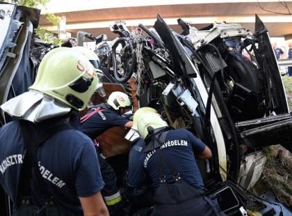 Halálos autóbuszbaleset: Kiderült az igazság! Nem fogják eltalálni, hogy mi okozta ezt a halálos tömegszerencsétlenséget !