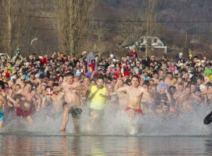 2 perce jött a hír! KÁOSZ A Balatonnál! Sok helyen menekülnek a turisták!