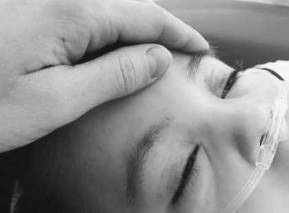 GYÁSZ: Meghalt Bíborka, akiért az egész ország szorított! Isten Veled Bíborka, egy igazi harcos voltál. Nyugodj Békében! -