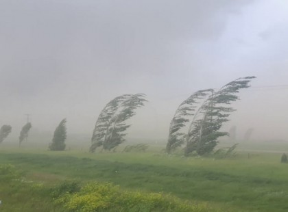 1perce érkezett! RIASZTÁS!Megjött!FELHŐSZAKADÁS, VILLÁMÁRVÍZ, ZIVATAROK! Elérte Magyarországot a gigavihar jégesővel :RIASZTÁS! Durva SZÉLLEL ÉS JÉGGEL KÖZELEG a vihar!! ÓRÁRÓL ÓRÁRA MUTATJUK HOL CSAP LE A VIHAR >>>