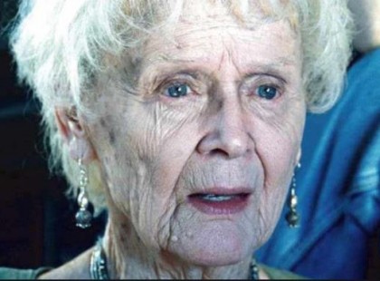 A Titanic öreg hölgyét alakító Gloria Stuart fiatalon lélegzetelállító szépség volt: gyönyörű ezeken a régi képeken!