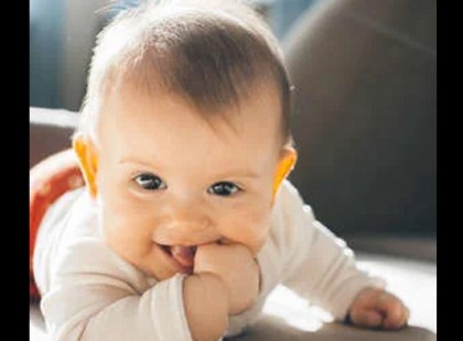 Kedves mindenki!Tegnap meghalt Emma babám az ápolónők hibájából!