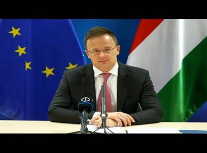 Szijjártó Péter rendkívüli bejelentése a III. világháborúról