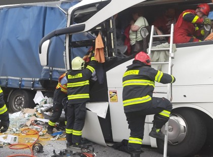 MOST ÉRKEZETT: Hatalmas baleset ! Rohantak a mentők: Közel 5 km-es a torlódás, SÁVZÁRÁS! A helyszínelés jelenleg is tart, a torlódás közel 5kilométeres!