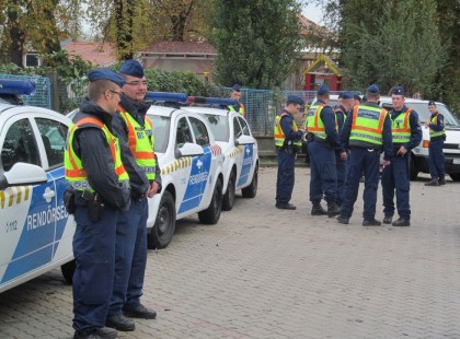 Hétfőtől ellepik az utakat a rendőrök!Mutatjuk mire figyelj de nagyon!