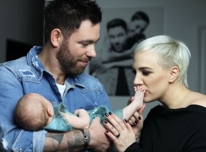 Ezért került kórházba Tóth Gabi és Krausz Gábor kislánya így érzi most magát