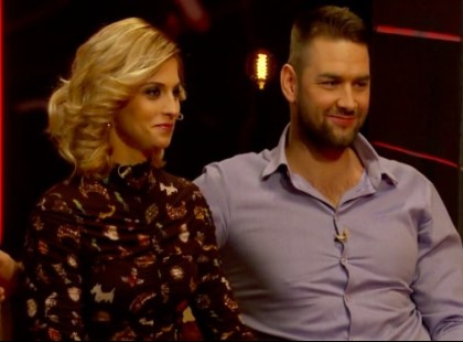 Szerelmüket újra élve: Kucsera Gábor és Tápai Szabina megható karácsonyi fotóval tájékoztatták rajongóikat