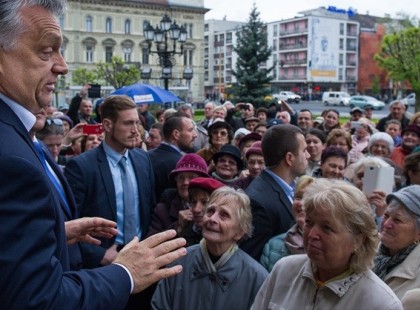 Ezt Orbán nem tesz zsebre! Borzasztóan kiakadtak a nyugdíjasok: Semmire nem elég a kormány nyugdíjkiegészítése