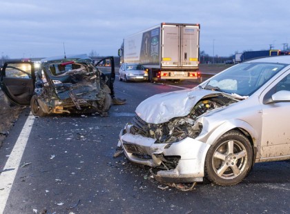 1PERCE ÉRKEZETT: Hatalmas baleset ! Rohantak a mentők: Közel 6 km-es a torlódás, SÁVZÁRÁS! A helyszínelés jelenleg is tart, a torlódás közel 6kilométeres!