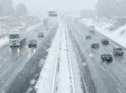 Sarkvidéki hideg jön: -20 fokos lehűlés, havazás éri el térségünket, itt a pontos dátum : elsőfokú figyelmeztetést adtak ki