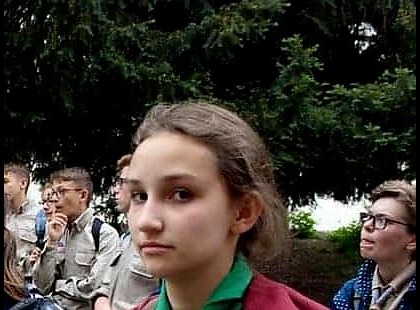 Orsolya az a lány, aki meghalt a székelyudvarhelyi kollégium leomlása után nem sokkal.. A kómából nem tudott felébredni..