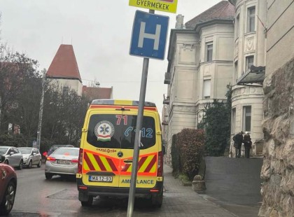 Hatalmas tragédia!Reggel még csak a gyomra fájt, estére pedig felesége és 5 hónapos kislánya szeme láttára halt meg a budapesti férfi