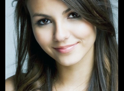 Meghalt a kómában lévő lány is... ő a harmadik áldozata a Tamási Áron Gimnázium falomlásának !