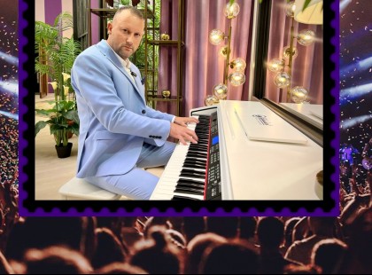 Teltházas Nagykoncertre készül Alekosz, egy színházat töltene meg