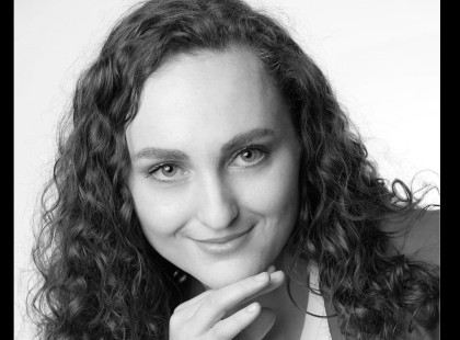 Meghalt Ladacsi Mónika