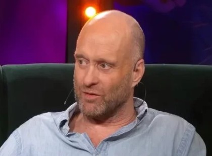 A svéd pszichiáter szerint: „Egy olyan világba csöppentünk, melyben a gyermek a főnök, a szülők pedig rabszolgaként ugrálnak körülötte”