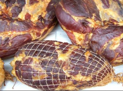 Most jött a hír a magyar boltokból – Nem hiszel majd a szemednek mennyibe kerül majd idén a húsvéti sonka