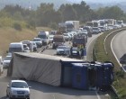 1 PERCE ÉRKEZETT:Hatalmas baleset ! Közel 9 km-es a torlódás, forgalmat megállították, sávzárás.A helyszínelés jelenleg is tart, a torlódás közel 9kilométeres.