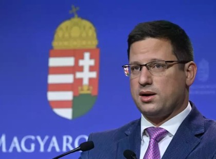 Hatalmas a baj: Megvan, miért tűnt el hetekre Gulyás Gergely