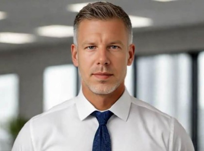 Dobrev Klára készséggel vállalja a vitát Magyar Péterrel.