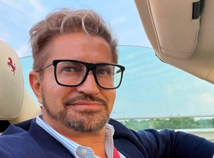 Egy kislányt és egy kisfiút is megríkatott a Pólus Centernél Jákob Zoli