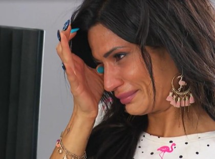 Hatalmas botrány: Keményen megalázta feleségét a TV2 sztárja, méghozzá élő adásban! (Videó)