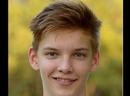 Tragédia Nagyatádon!Fejbe lőtte magát egy diák Orosz rulett közben , a holttestet az édesanya fedezte fel gyermeke szobájában