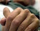 Ma hajnalban meghalt az édesapám, az utolsó lélegzetvételei előtt elmondtam neki, azt amit mindenki tudott..