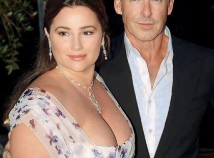 Sokan bántják Brosnant amiért együtt maradt az elhízott feleségével...de ő akkor olyat mondott amitől a fal adta a másikat!?? ????? ? ?????́???́??́?????́?!