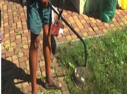 Változtak a fűnyírás szabályai, akár 100.000 Ft bírságot is kaphatsz