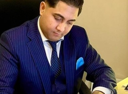 Tanár hiányt nagy művészekkel pótolják? Kis Grofó ebben a középiskolában tart előadást.