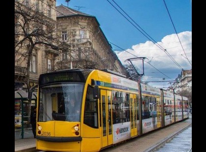 Sajnos nem tudom, hogy ki voltál de szeretném megköszönni, amit értem tettél tegnap! Nem sokan lettek volna erre képesek! Remélem eljut hozzád az üzenetem!