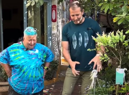 Falusi Mariann megmutatta lélegzetelállító kertjét! Már közel 150 ezren látták a videót!