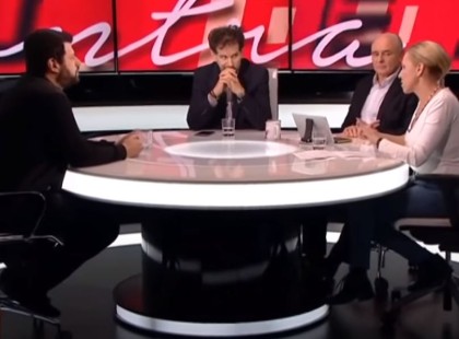 Puzsér Róbert alaposan kiosztotta Rónai Egont a Magyar Péter interjú miatt! “Nem kérdés jött, hanem leb@szás és…”