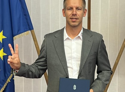 Nagyon rossz hírek érkeztek Magyar Péterről! Elveszik a mentelmi jogát, kidobják az EP-ből, és le kell mondjon?