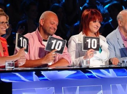 Szívszorító: A Csillag Születik Egykori Sztárja Ma Aluljárókban Keresi Kenyerét...