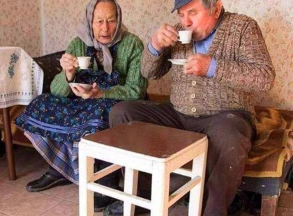 Haldoklik az a generáció, amelyik nevelés nélkül nevelte a gyerekeit. Akik szegénységben, de...ezt minden 40-50 éves érteni fog, aki 70-es években nőtt fel