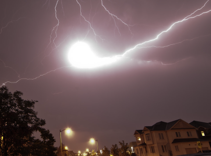 Gömbvillám óriási pusztítást okozott a Magyarországon - videó
