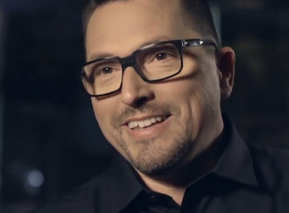 Kovács Ákos egy képen mutatta meg mindkettő lányát!ilyen csinos lányokat még nem láttál! Íme a fotó!