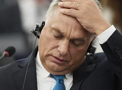 Végül bekövetkezett, amitől sokan tartottak: Ebbe beleremegnek a karmelita falai